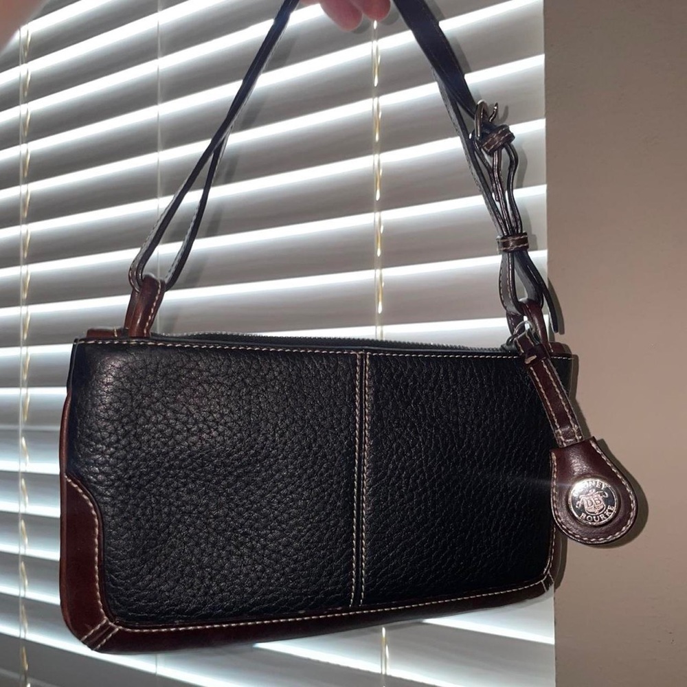 Dooney and bourke purse